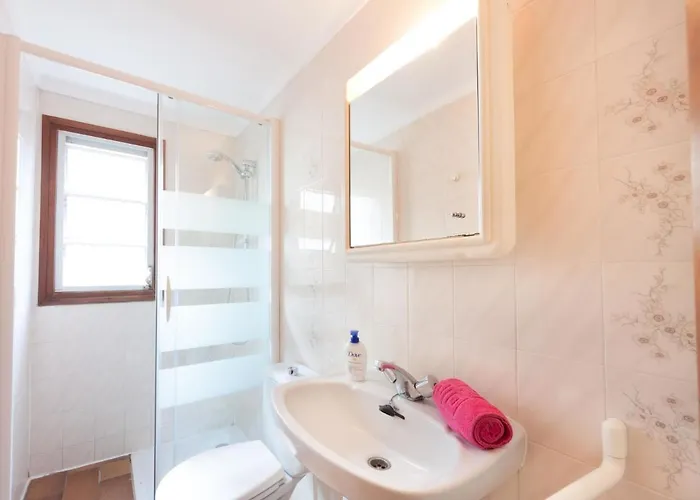 Melis-ii - 6 By Interhome * Pals